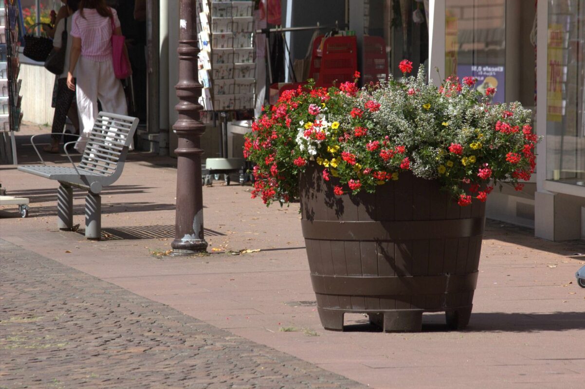 Circluar Flower Barrel